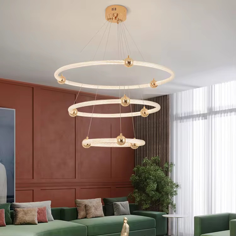 لوستر مدرن طلایی